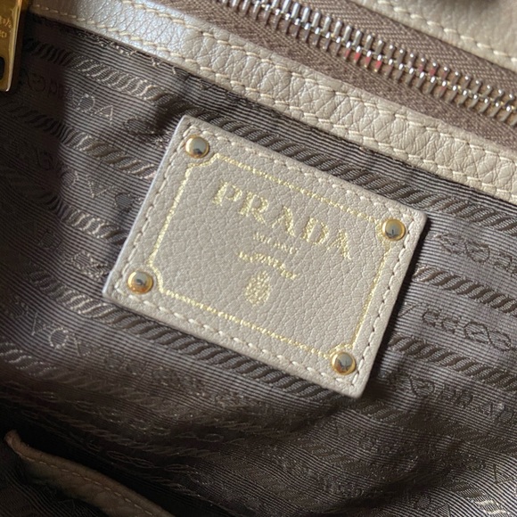 PRADA VITELLO DAINO SATCHEL BAG - Picture 5 of 16